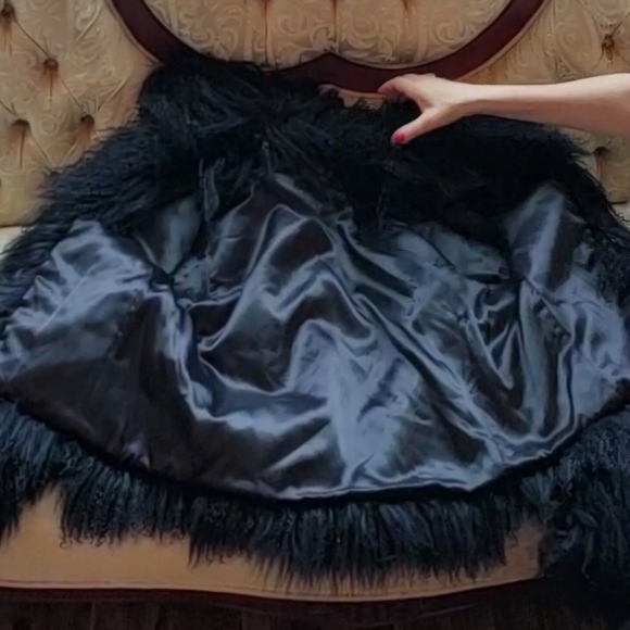 NWT Mongolian Fur Black Coat w/ Large Collar sz L - Picture 5 of 14